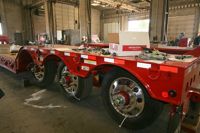 Cozad 60 Ton 3+2 28' Deck 11' Hydra Neck with 2 Axle Booster