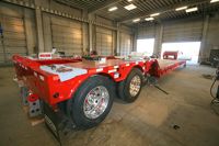 Cozad 60 Ton 3+2 28' Deck 11' Hydra Neck with 2 Axle Booster