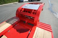 Cozad 60 Ton 3+2 28' Deck 11' Hydra Neck with 2 Axle Booster