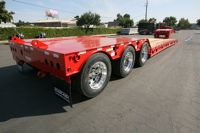 Cozad 60 Ton 3+2 28' Deck 11' Hydra Neck with 2 Axle Booster